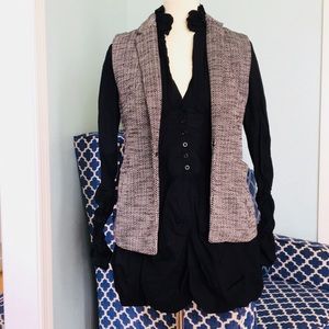 Banana Republic • Classic Tweed Vest